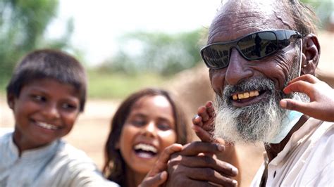 Donate to Sightsavers USA.